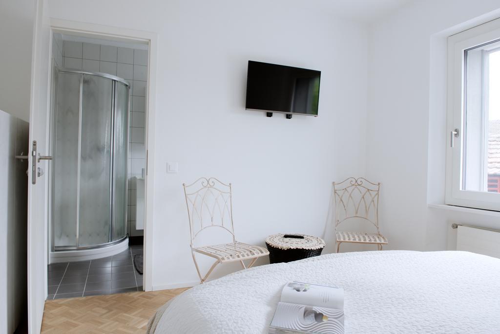B&B Aura Rossa Quartino Εξωτερικό φωτογραφία
